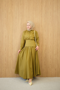 Gizli Düğmeli Beli Kuşaklı Gömlek Yaka Takım Yağ Yeşil