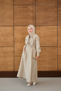 Gizli Düğmeli Çıtçıt Detay Gömlekli Takım Bej