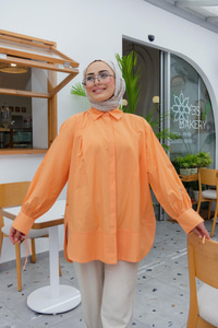 Gizli Düğmeli Kol Bağlama Detay Gömlek  Oranj