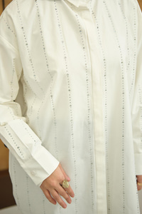 Gizli Düğmeli Ön taş Detay Regular Poplin Gömlek Beyaz