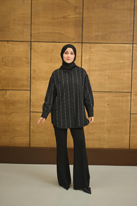 Gizli Düğmeli Ön taş Detay Regular Poplin Gömlek Siyah