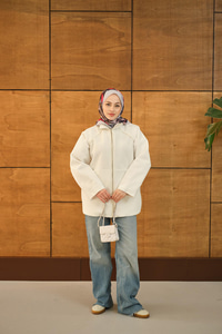 Gizli Fermuar Detay Deri Şeritli Ceket Beyaz