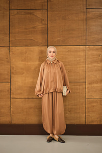 Gizli Fermuar Detay Takım Camel