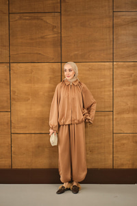 Gizli Fermuar Detay Takım Camel