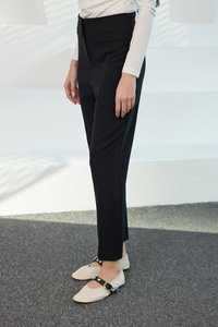 Gizli Fermuar Detaylı Kumaş Pantolon Siyah