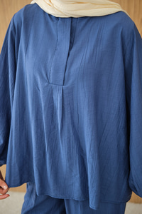 Gizli Fermuar Detaylı Müslin Takım Mavi