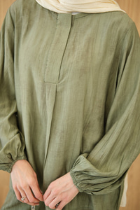 Gizli Fermuar Detaylı Müslin Takım Yeşil