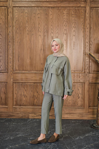 Gizli Fermuar Detaylı Takım Fıstık Yeşil