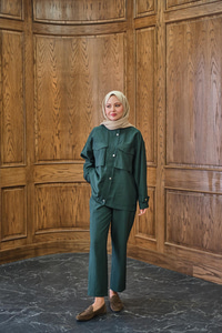 Gizli Fermuar Detaylı Takım Zümrüt Yeşil