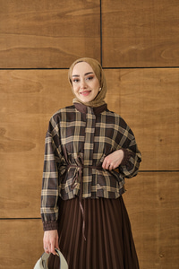 Gizli Fermuarlı Ekose Desen Eteği Tül Ve Pilise Detay Takım Kahverengi