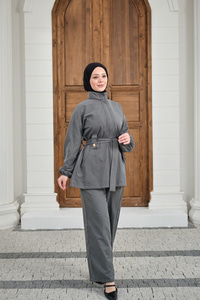 Gizli Fermuarlı Kemerli Pantolonlu Takım Füme