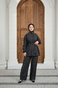 Gizli Fermuarlı Kemerli Pantolonlu Takım Siyah