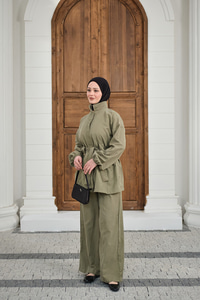 Gizli Fermuarlı Kemerli Pantolonlu Takım Küf Yeşil