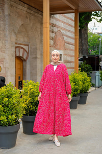 Gold Çicek Nakışlı Elbise Kırmızı