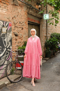 Gold Çicek Nakışlı Elbise Pembe