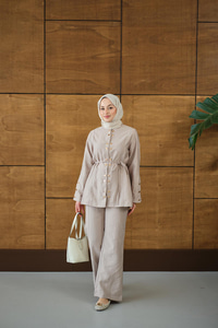 Gold Çıt Çıt Detay Takım Krem