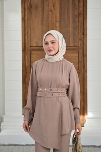 Gold Çıtçıt Kemerli Pantolonlu Takım Taş