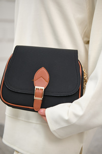 Gold Detay Çift Bölmeli Çanta Siyah