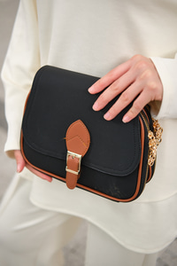 Gold Detay Çift Bölmeli Çanta Siyah