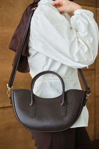 Gold Detay Deri Görünümlü Gondol Çanta Kahverengi