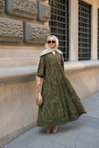 Gold Dikiş Detaylı Elbise Haki Yeşil