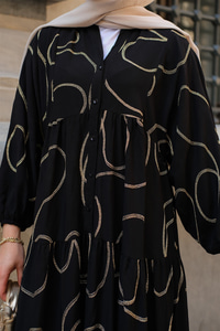 Gold Dikiş Detaylı Elbise Siyah