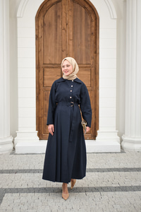 Gold Düğme Detay Etekli Takım Lacivert