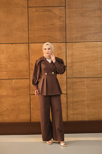 Gold Düğme Detay İkili Takım Kahverengi