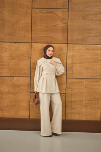 Gold Düğme Detay İkili Takım Krem