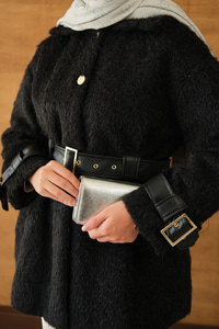 Gold Düğme Detay Kemerli Ceket Siyah