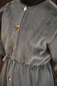 Gold Düğme Detay Kısa Kaban Gri