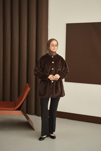 Gold Düğme Detay Kısa Kaban Kahverengi