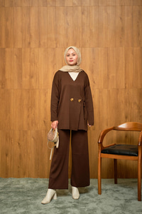 Gold Düğme Detay Takım Kahverengi