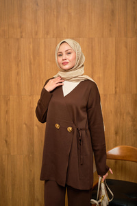 Gold Düğme Detay Takım Kahverengi