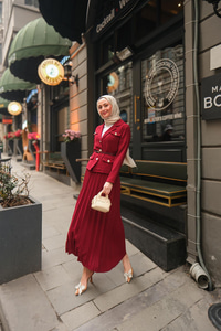 Gold Düğme Detaylı Etekli Takım Bordo