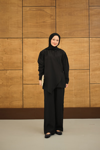 Gold Düğme Detaylı Pantolonlu Modal Takım Siyah