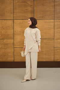 Gold Düğme Detaylı Pantolonlu Modal Takım Krem