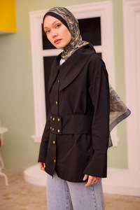 Gold Düğme Ve Kemer Detaylı Gömlek Siyah