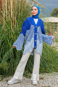 Gold Düğmeli Dalgalı Hırka Mavi