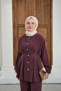 Gold Düğmeli Pileli Pantolonlu Takım Mürdüm