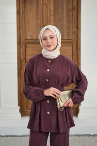 Gold Düğmeli Pileli Pantolonlu Takım Mürdüm