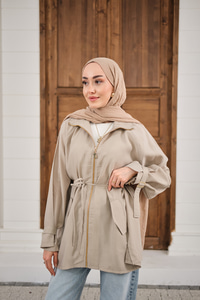 Gold Fermuar Detay Dikiş İzli Ceket Bej