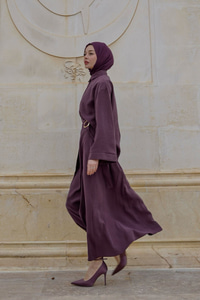 Gold Kemer Detay Dar Kalıp Gömlekli Takım Mürdüm