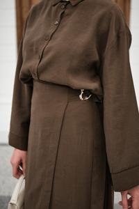 Gold Kemer Detay Gömlekli Takım Kahverengi