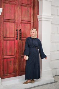 Gold Kemer Detay Gömlekli Takım Lacivert