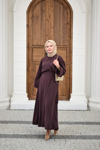 Gold Kemer Detay Gömlekli Takım Mürdüm