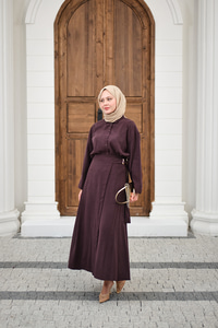 Gold Kemer Detay Gömlekli Takım Mürdüm