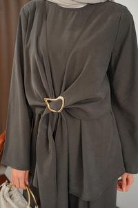 Gold Kemer Detay Takım Gri