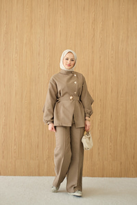 Gold Kemerli Düğme Detay Takım Hardal