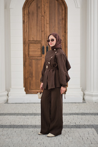 Gold Kemerli Düğme Detay Takım Kahverengi